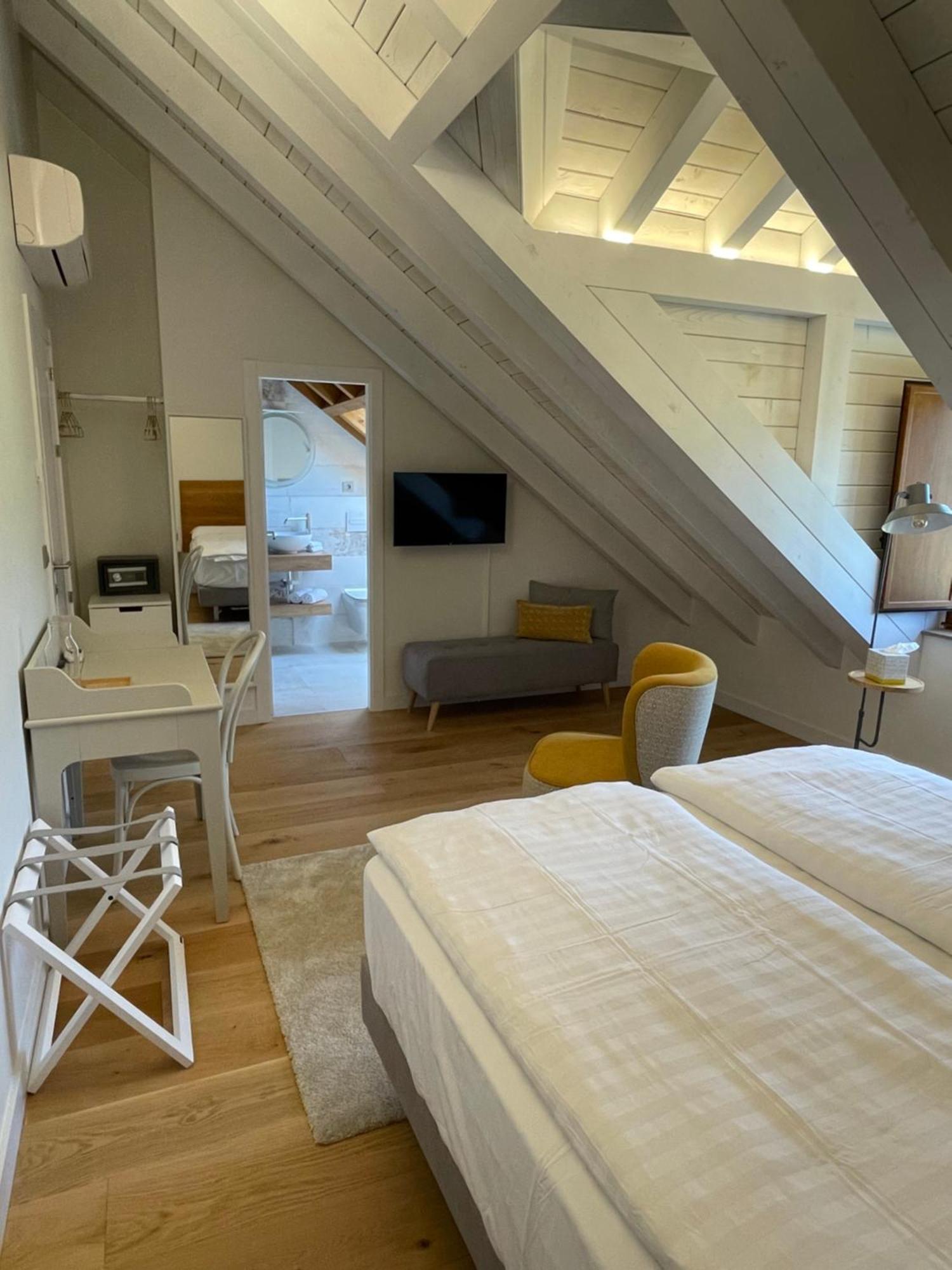 Boutique Finca Esencial Вільяфранка-дель-Б'єрсо Екстер'єр фото